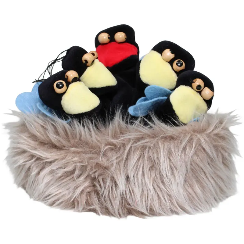 Vogelbabys im Nest